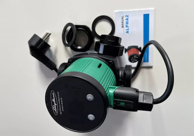 Elektronicky riadené obehové čerpadlo Laugotherm ALPHA2   25PBG-8-HB-B/130 s 1 ½“ závitom